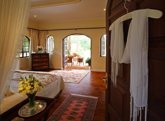 Sidebar_hogmead-nairobi-bedroom-view