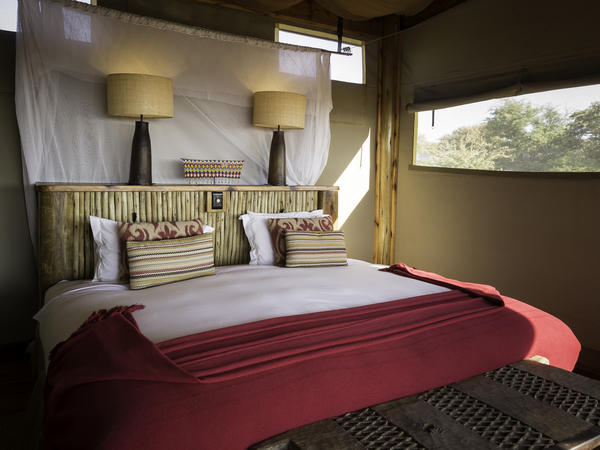 Large_kalahari_2015-03-10