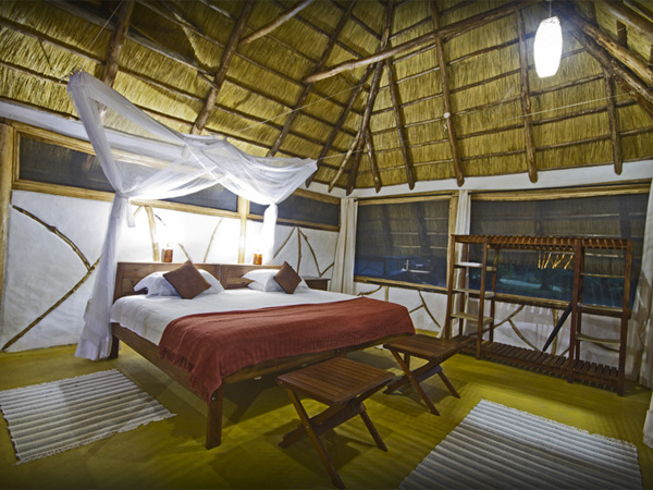 Large_bakers_lodge_-_2